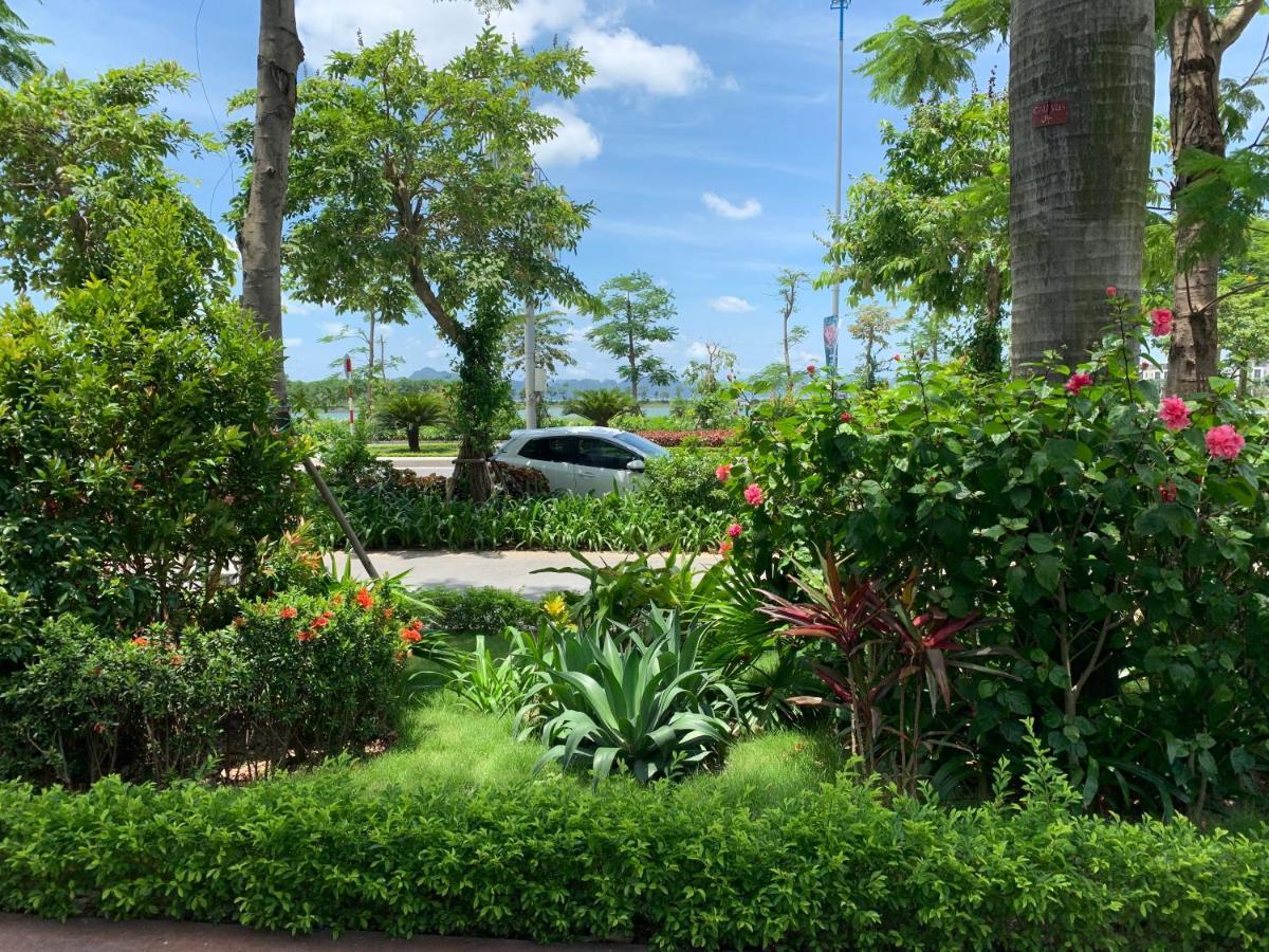 Sunday Premium Apartment Ha Long Esterno foto