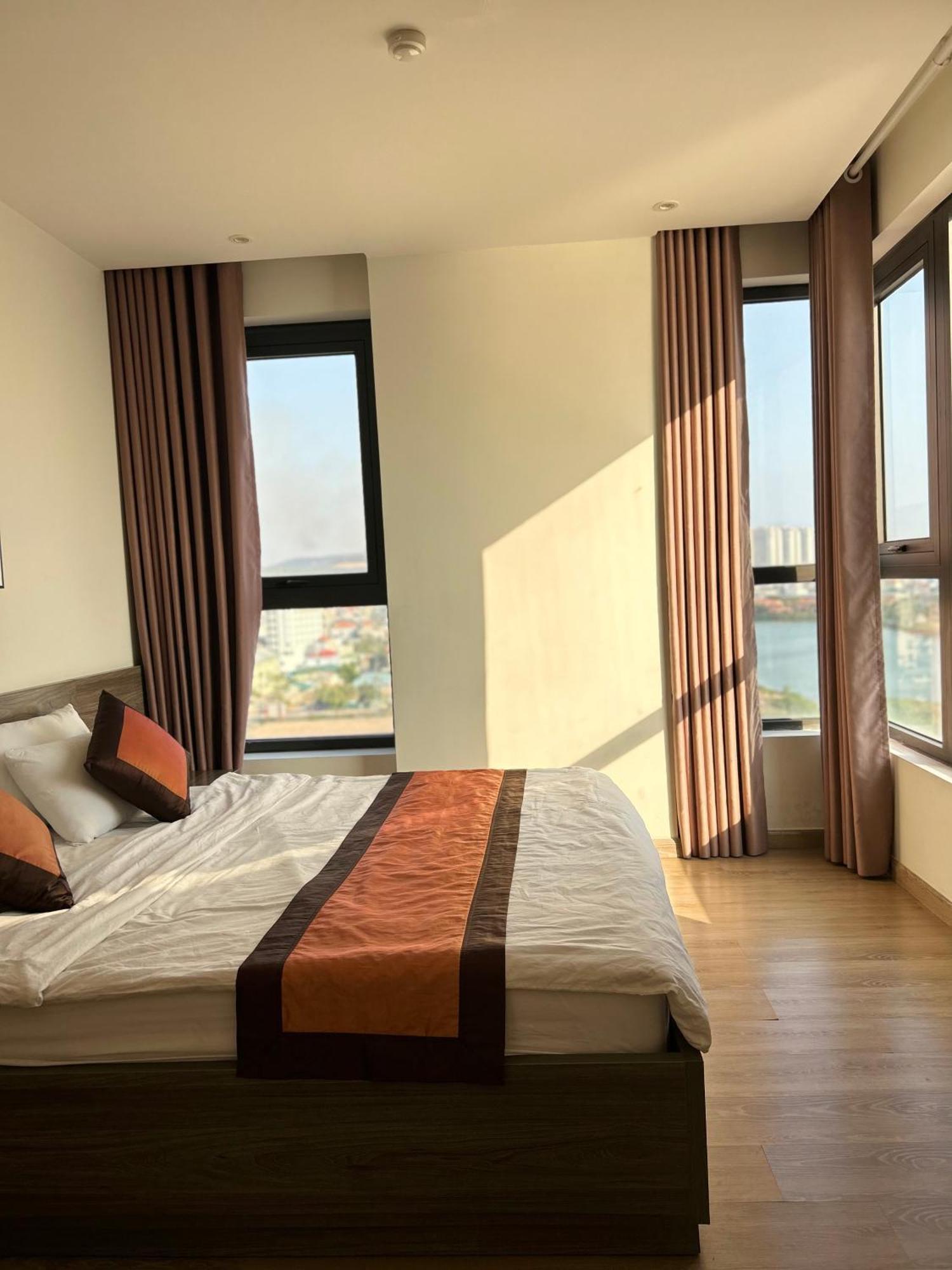 Sunday Premium Apartment Ha Long Esterno foto