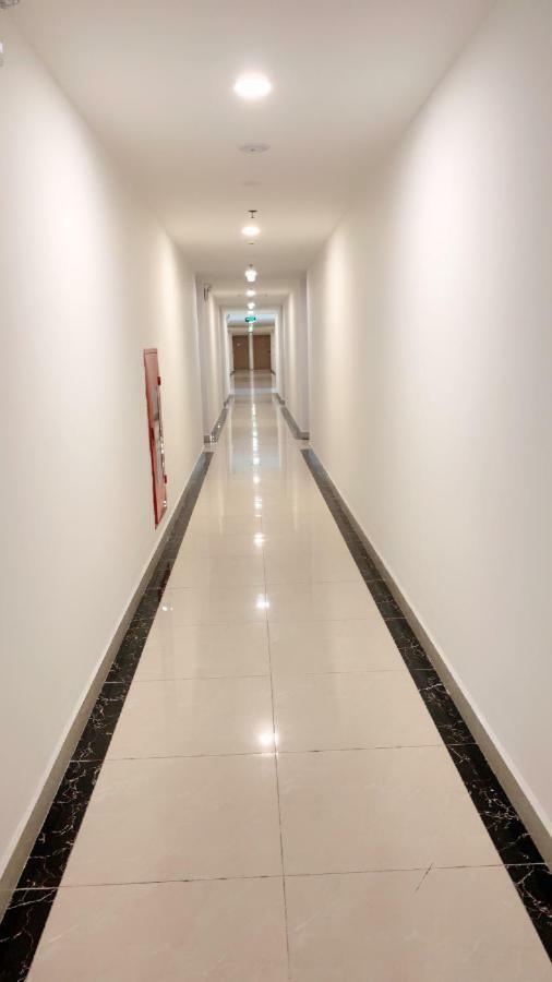 Sunday Premium Apartment Ha Long Esterno foto